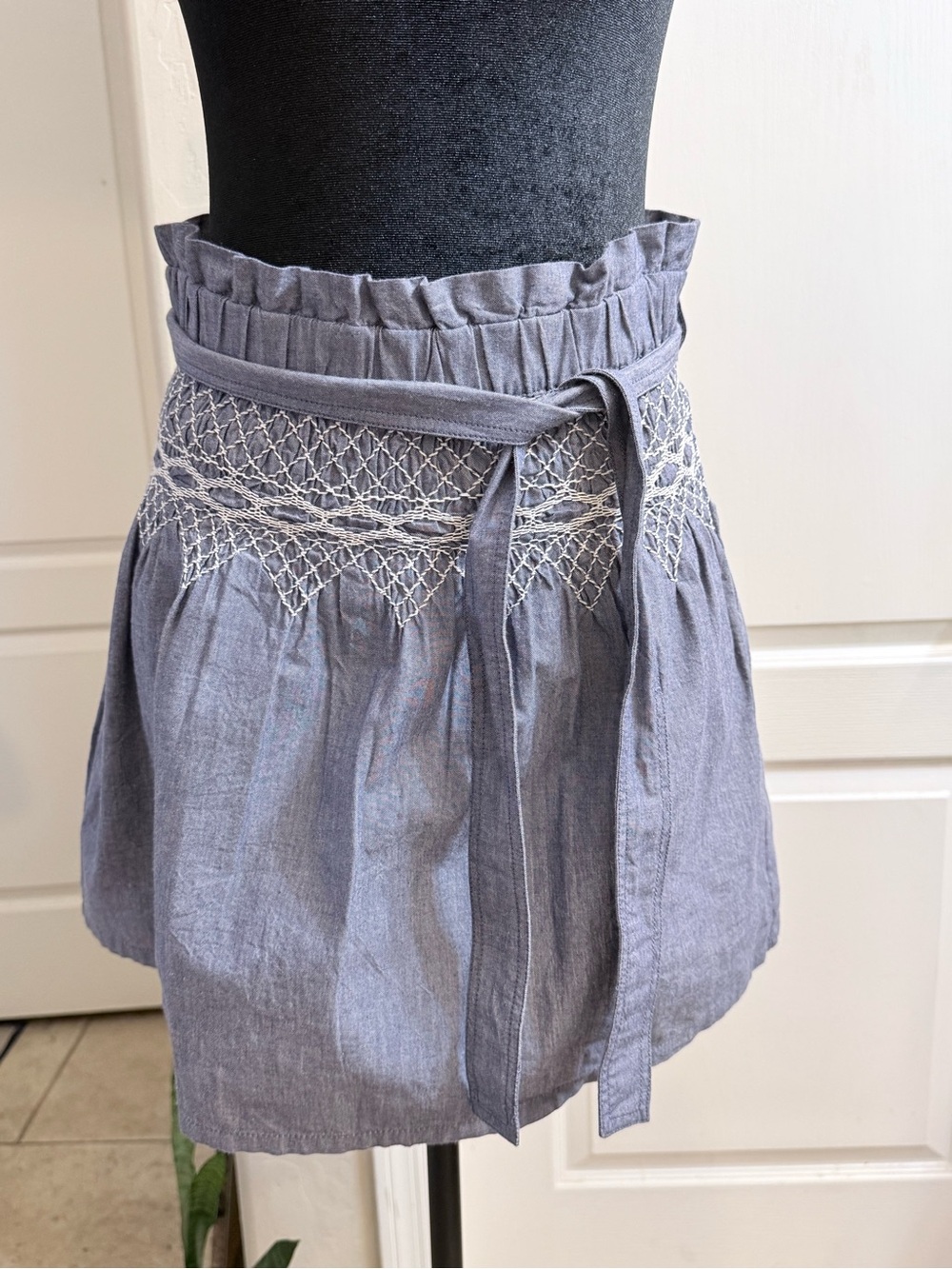 Current/Elliott Soft Chambray Paper bag Mini Skirt in Blue Belted Size 1 (4/6)